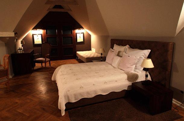 Villa Riccona Bronisze Bilik gambar