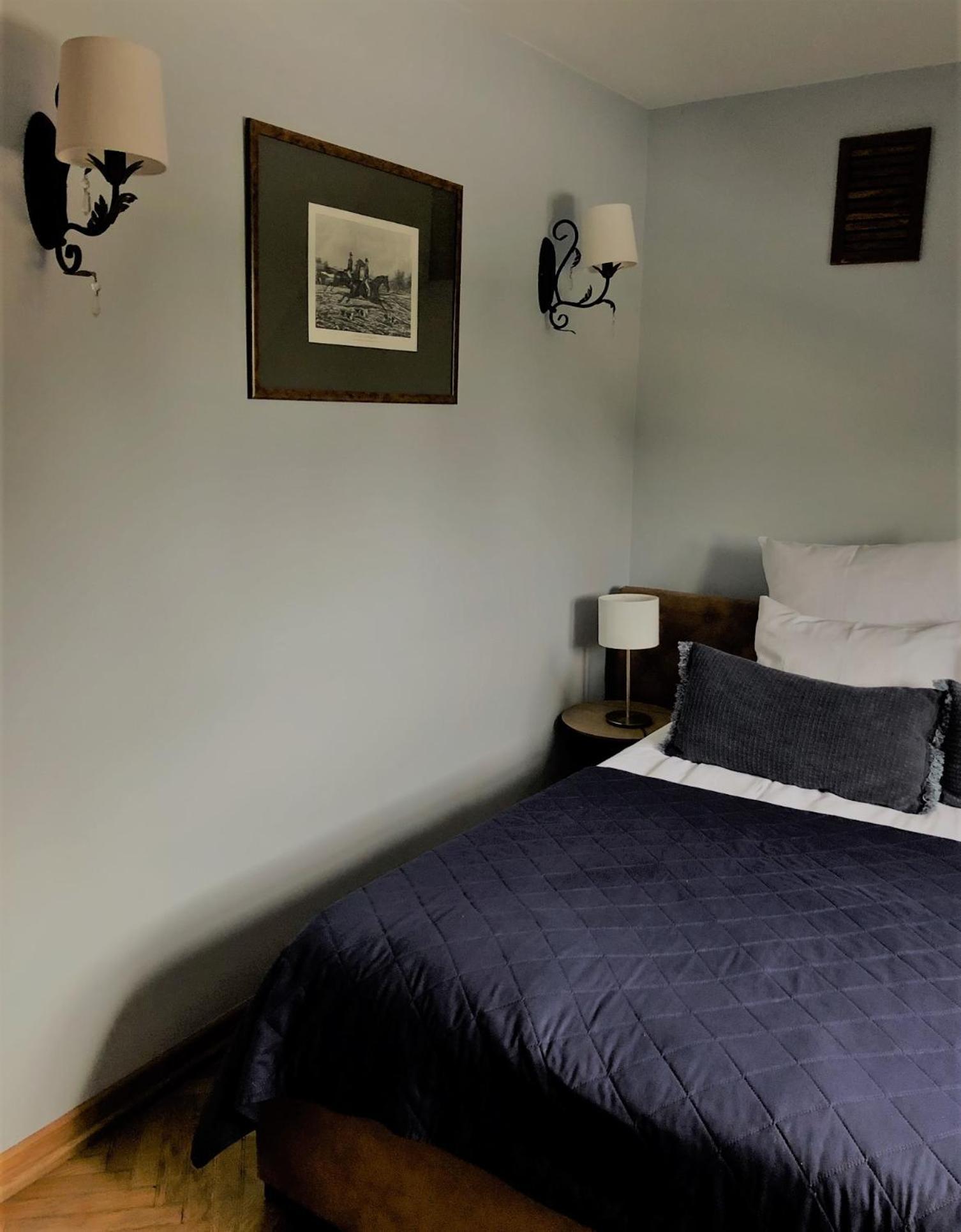Villa Riccona Bronisze Luaran gambar